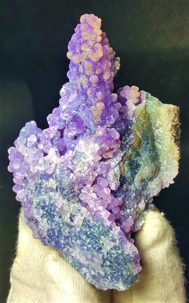 119.7 GRAMS Grape Agate , BOTRYOIDAL CHALCEDONY (1 of 2)