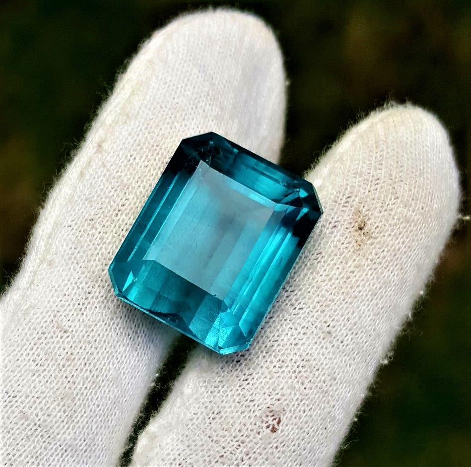 Emerald Cut Rare Paraiba Fluorite VVS - 55 Carats (1 of 5)