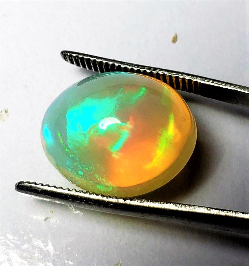 Fire Opal Ethopian  Origin Oval Shape - 7.5 Carats (1 of 4)