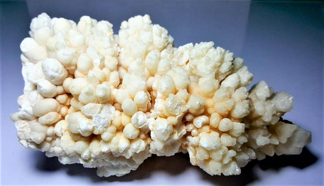 1256 Grams Beautiful Stalactite Calcite Mineral (1 of 9)