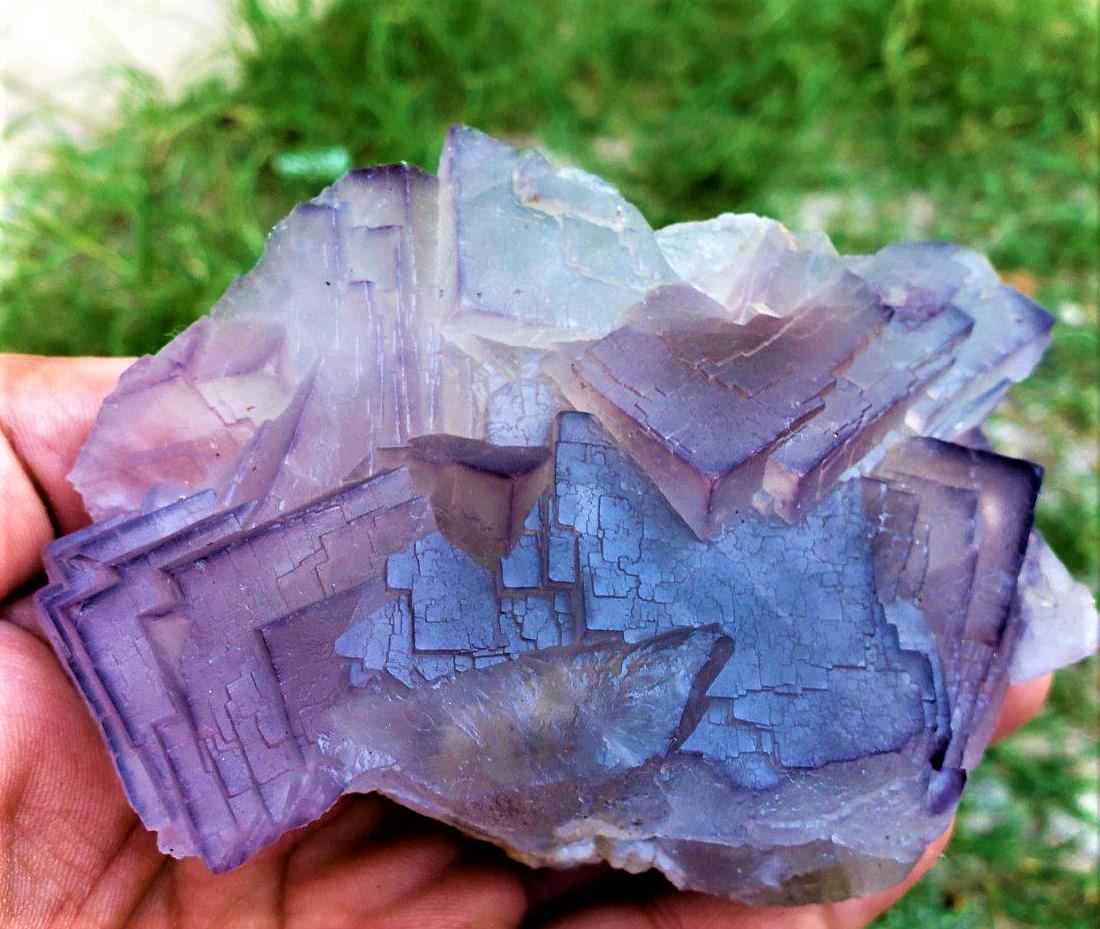 Cubic Fluorite Collectable specimen Mineral - 312 Grams (1 of 3)