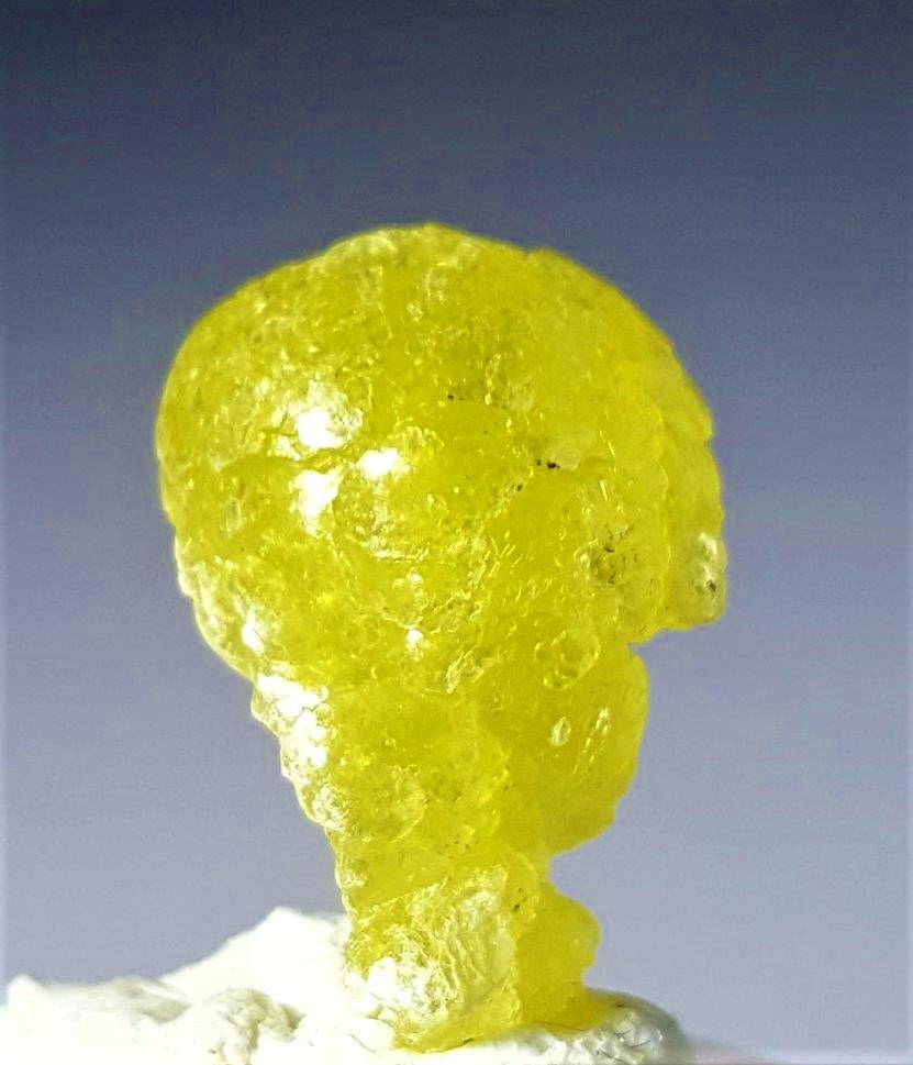 Brucite Yellow Specimen - 23.5 Carats: Lemon Yellow Beautiful Brucite Yellow Specimen - 23.5 Carats - 25X14X7 mm Shipping: $23.00. Shipping rates are determined by Parcel weight and destination.