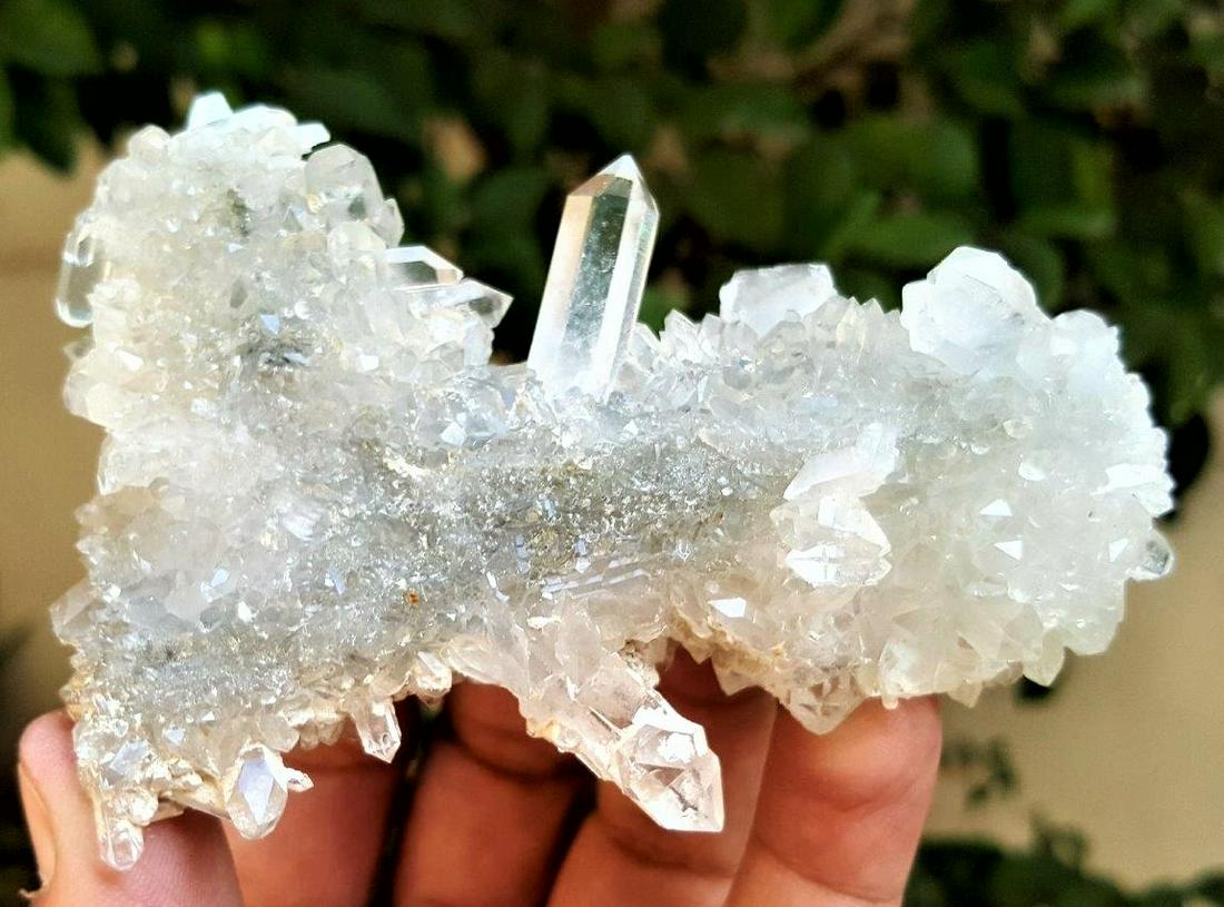 Quartz Crystals Cluster - 129.3 Grams (1 of 3)