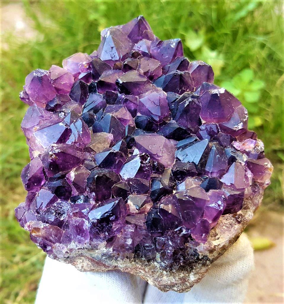 286.5 Grams Natural Amethyst Crystals Cluster (1 of 3)