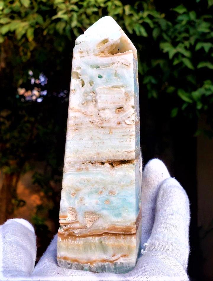 Carrabian CaLCite Tower - 292.7 Grams (1 of 2)