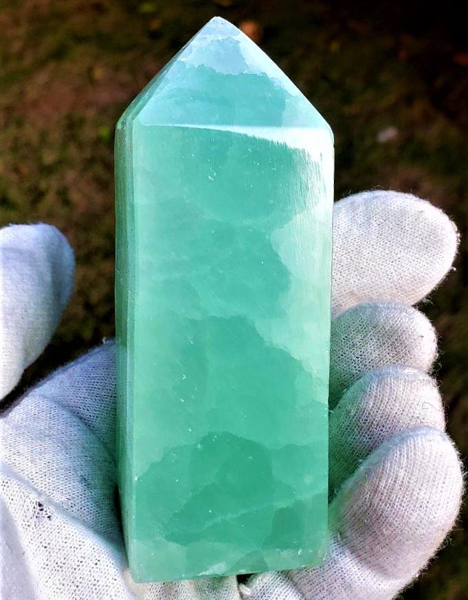 OCean CaLCite Tower - 171.8 Grams (1 of 2)