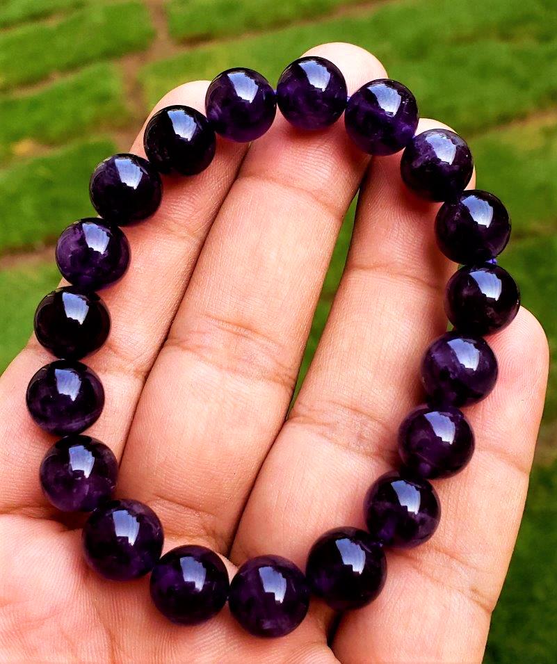 Amethyst Beaded Gemstone Stretch Bracelet 11mm (1 of 2)