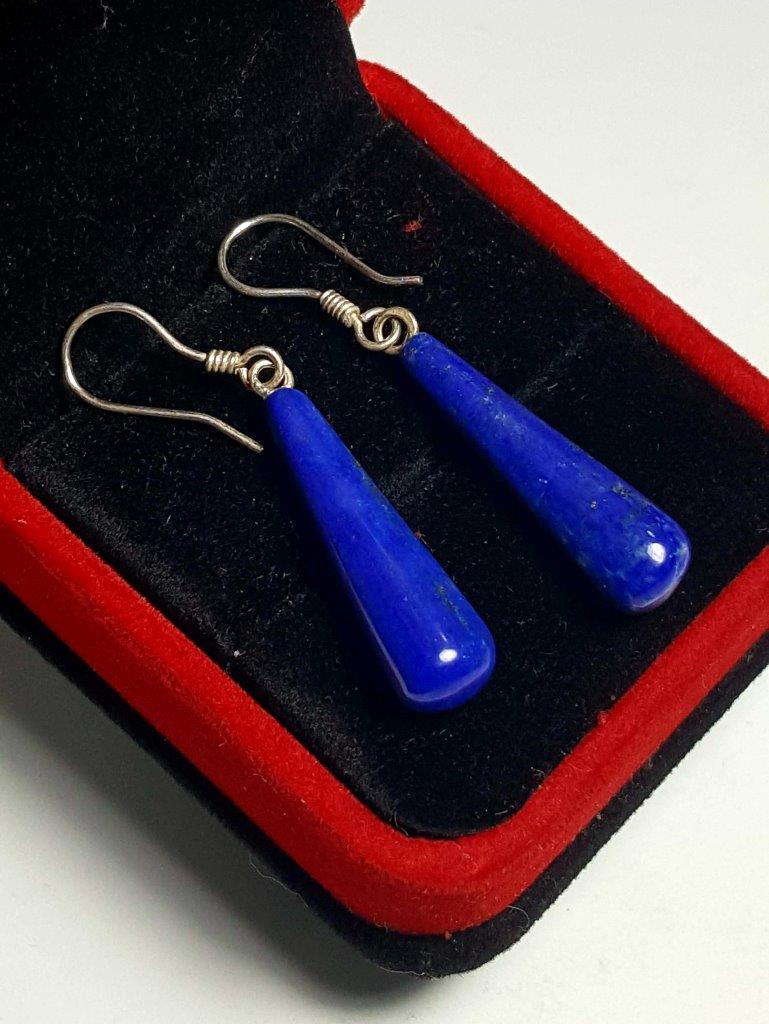 Lovely Tear Drop Lapis lazuli Beauty (1 of 2)