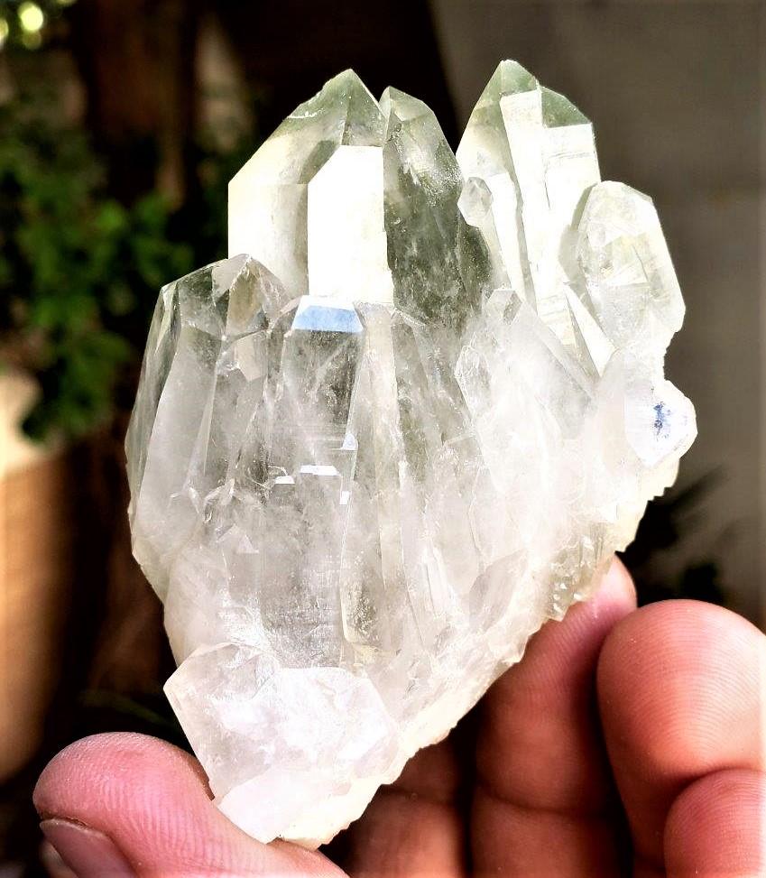 Chlorine Quartz Crystals Specimen - 81.8 Gram (1 of 3)