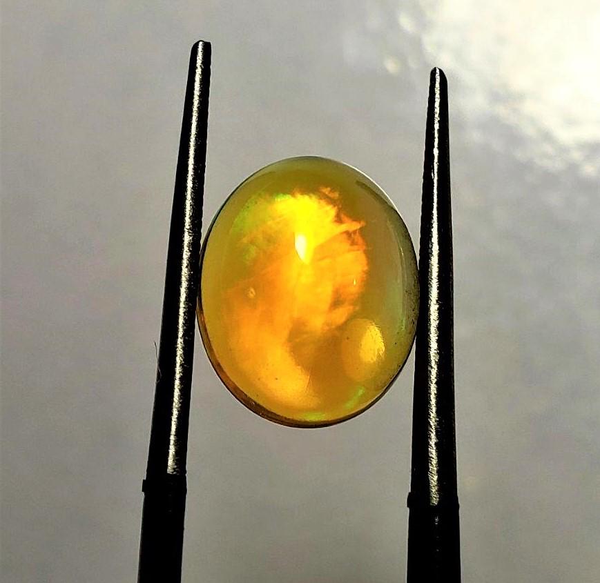 Fire Ethopian Opal Oval Shape - 3 Carats (1 of 5)