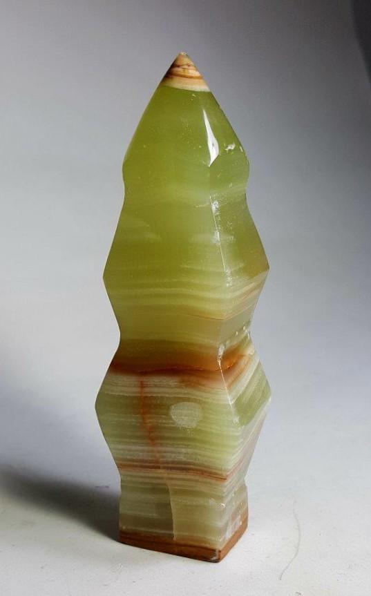 Onix Point Tower - 231.9 Grams (1 of 5)