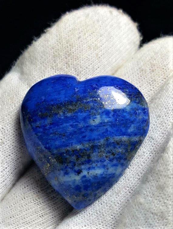 Royal Blue Lapis Lazuli Large Heart - 23.7 Grams: Royal Blue Lapis Lazuli Large Heart - 23.7 Grams - 34X32X15 mm Shipping: $23.00. Shipping rates are determined by Parcel weight and destination.