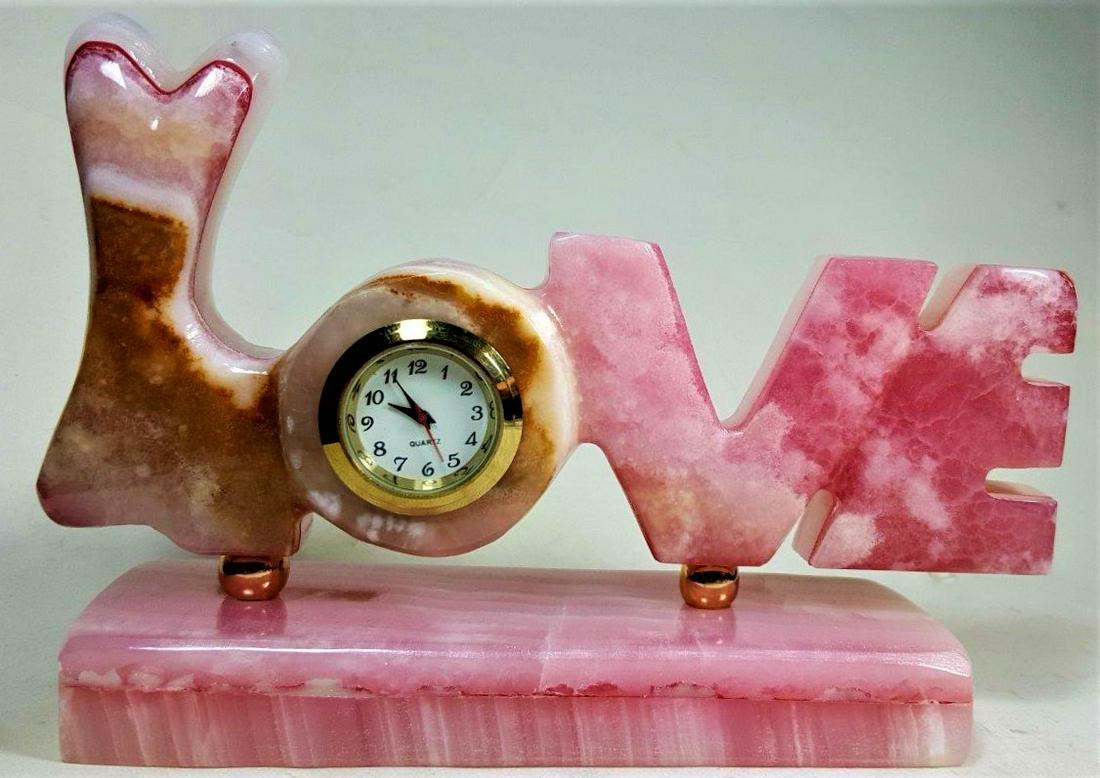 Onix LOVE Clock - 521.5 Grams (1 of 4)