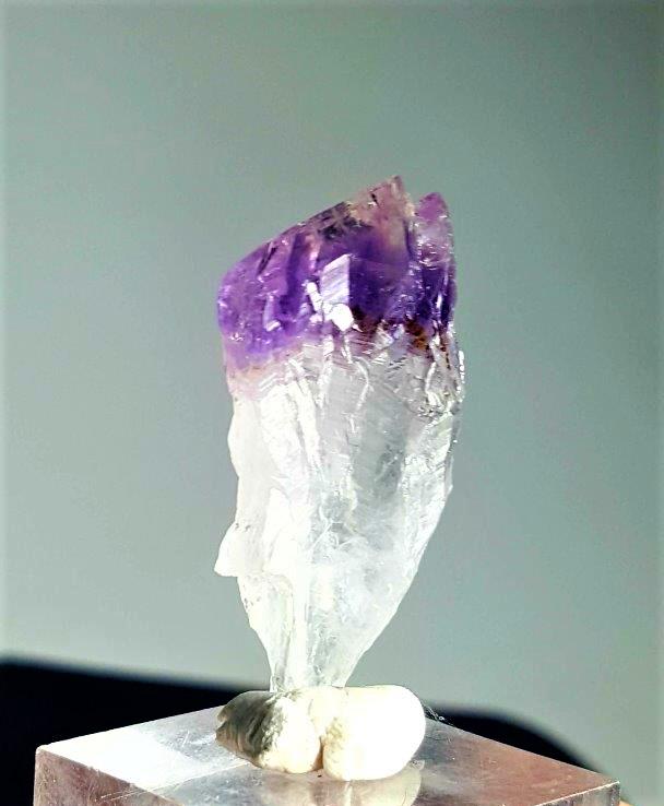 Beautiful Amethyst Scepter: Beautiful Amethyst Scepter - 37X16X12 mm Shipping: $23.00. Shipping rates are determined by Parcel weight and destination.