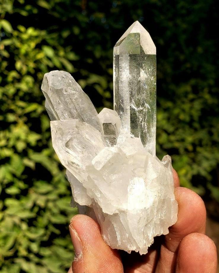 Quartz Crystals - 111.9 Grams (1 of 3)