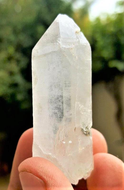 Quartz Crystal - 41.6 Grams (1 of 2)