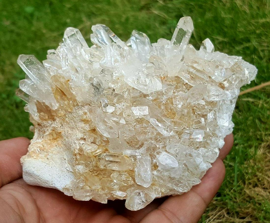 Crystals Cluster Quartz Mineral - 496 Grams (1 of 7)