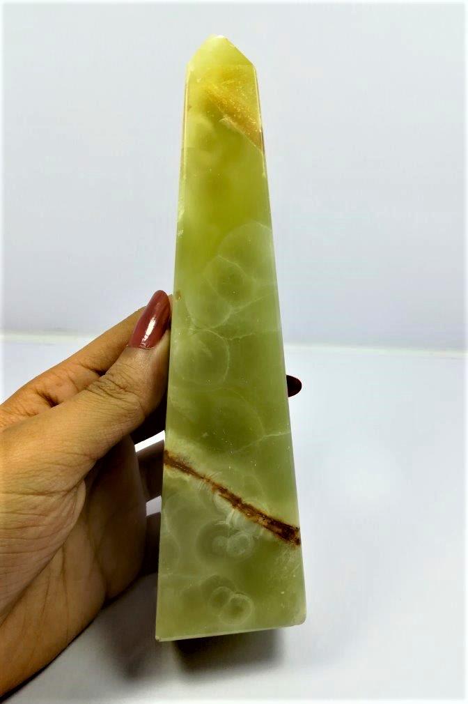 Onyx tower green - 393.5 Grams (1 of 3)