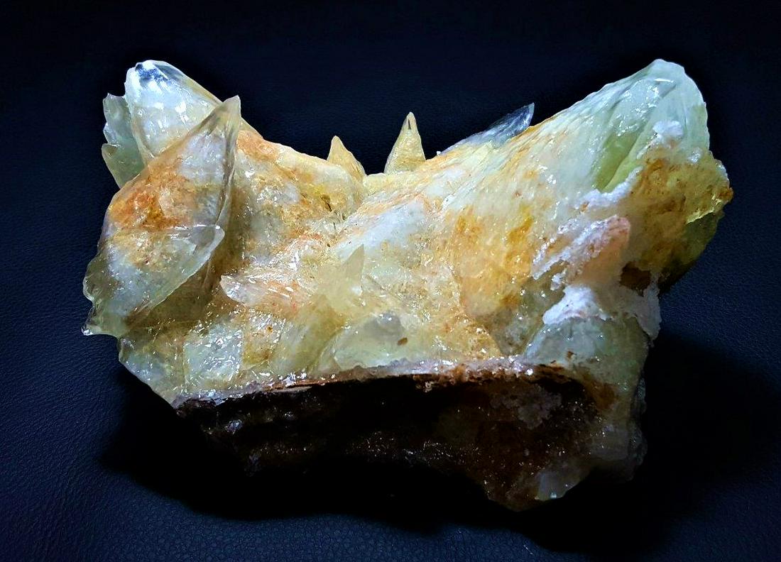 Perfect Structure of Dogtooth Calcite Crystals - 870 (1 of 5)