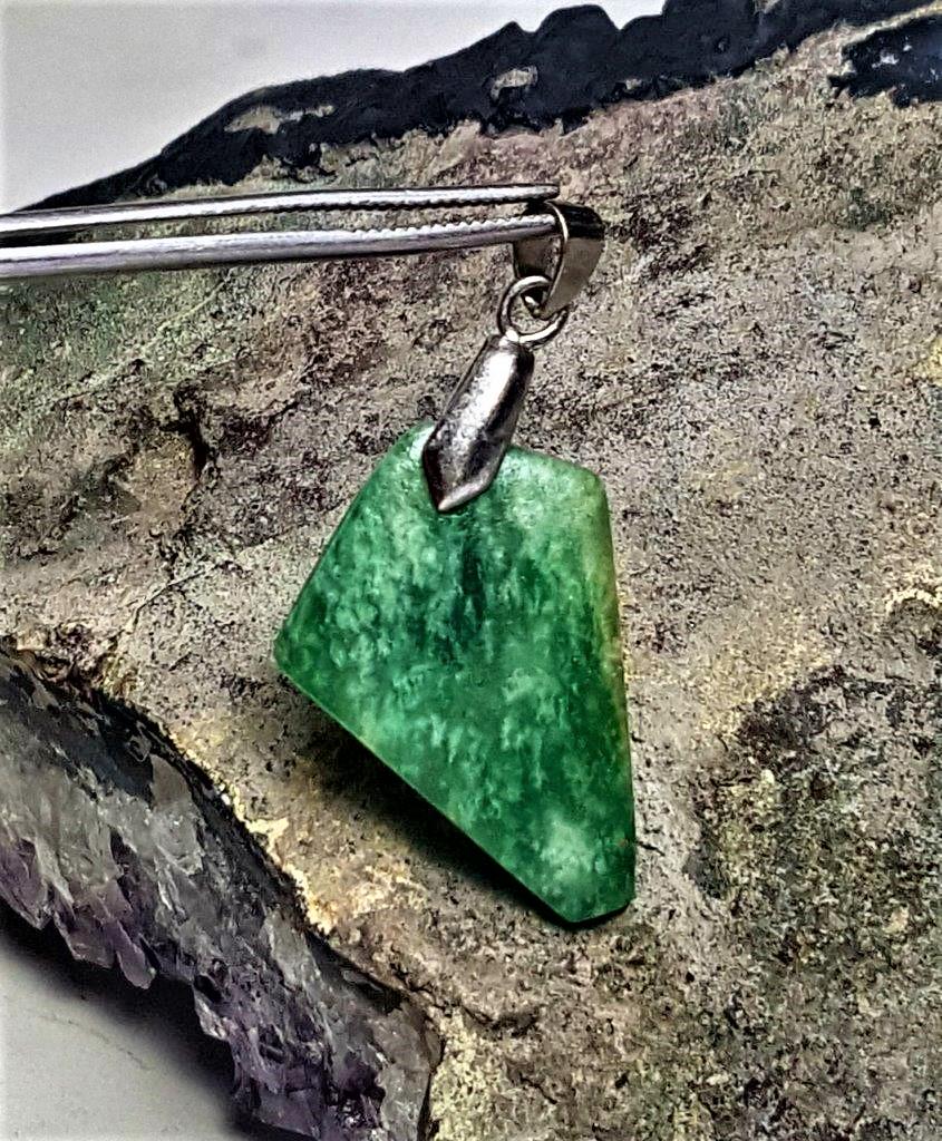 AAA Quality Quartz Pendant (1 of 2)