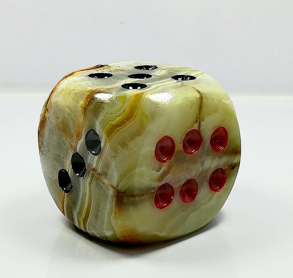 Onix Dice - 238.9G: Onix Dice - 45.5X45.5X45.5mm - 238.9G Shipping: $36.00. Shipping rates are determined by Parcel weight and destination.