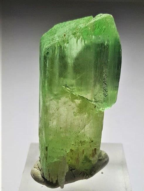 23.6 Grams Emerald Green Kunzite Crystal (1 of 4)