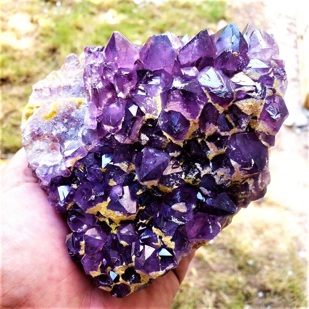 Amethyst Crystals Cluster - 784.2 Grams (1 of 3)