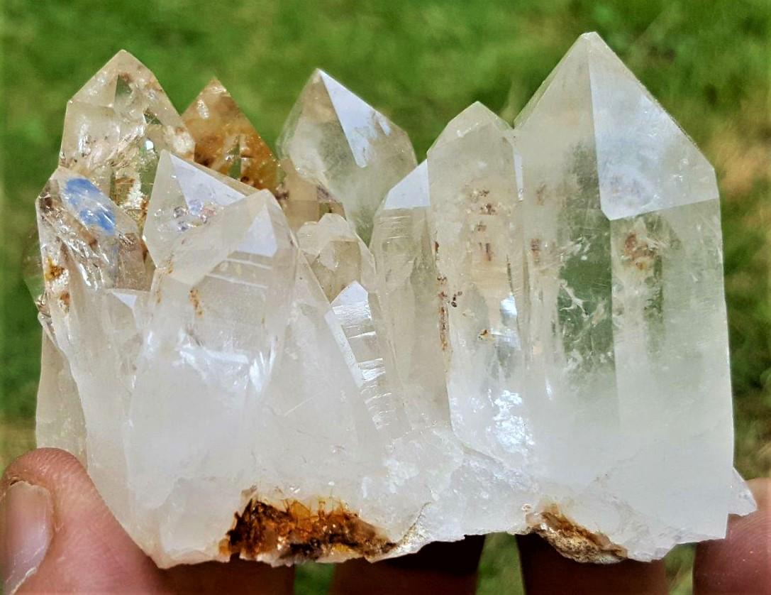 Terminated Bunch Of Quartz Cluster - 152 Grams (1 of 6)