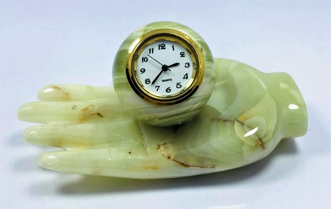 Vintage Onyx table clock - 225.8G (1 of 2)