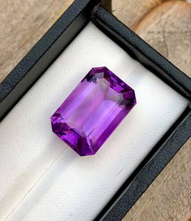 19.95 Carats Emerald Cut Amethyst: 19.95 Carats Emerald Cut Amethyst - 20X14X10 mmShipping Rate: $15.00 .shipping rates are determined by Parcel weight and destination.Combined shipping: We offer combine shipping on multiple items