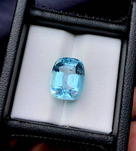 7.30 Carats Blue Santa Maria Color Aquamarine: 7.30 Carats Blue Santa Maria Color Aquamarine Cushion Cut - 14X11X8 mmShipping Rate: $15.00 .shipping rates are determined by Parcel weight and destination.Combined shipping: We offer combine