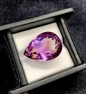 32.75 Carats Natural Ametrine: 32.75 Carats Natural Ametrine - 24X17X13.5 mmShipping Rate: $15.00 .shipping rates are determined by Parcel weight and destination.Combined shipping: We offer combine shipping on multiple items