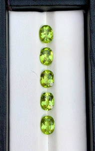 6 Carats Jewelry Size Peridot Lot