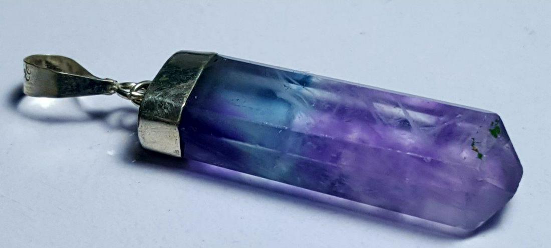 Colorful Sterling Sliver Beautiful Fluorite Pendant: Colorful Sterling Sliver Beautiful Fluorite Pendant , Fluorite Pendant , Fluorite JewelryShipping Rate: $23.00 .shipping rates are determined by Parcel weight and destination.Combined shipping: We off