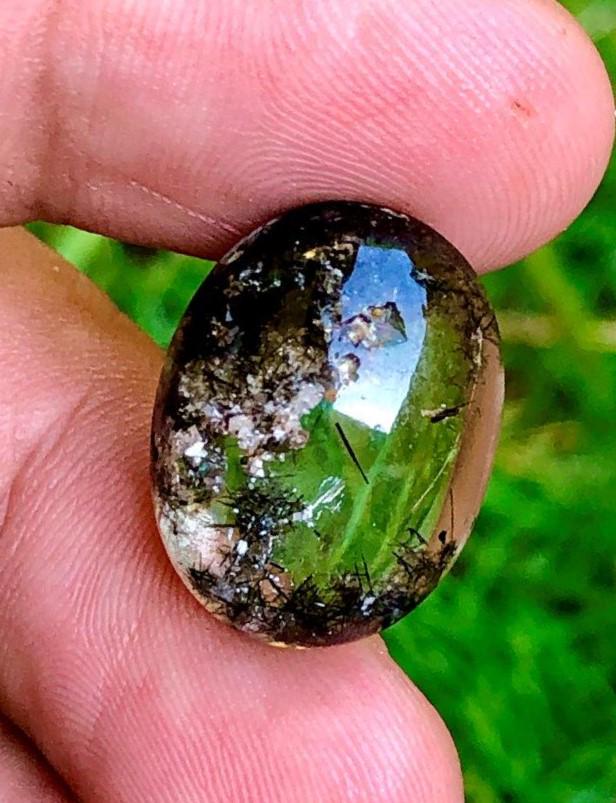 Very Fine Quality Rutiled Quartz Cab - 16.20 Carats (1 of 4)