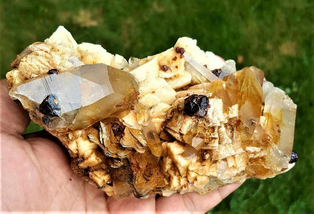 Garnet With Quartz on Feldspar - 421 Grams (1 of 3)