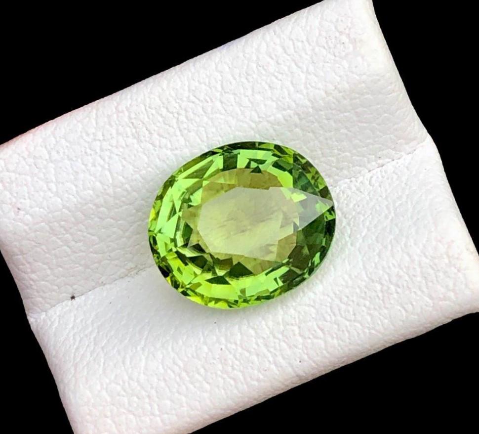 Natural Light Green Tourmaline - 4 Carats: Natural Light Green Tourmaline - 4 Carats - 10X9X6mmShipping Rate: $15.00 .shipping rates are determined by Parcel weight and destination.Combined shipping: We offer combine shipping on multiple items