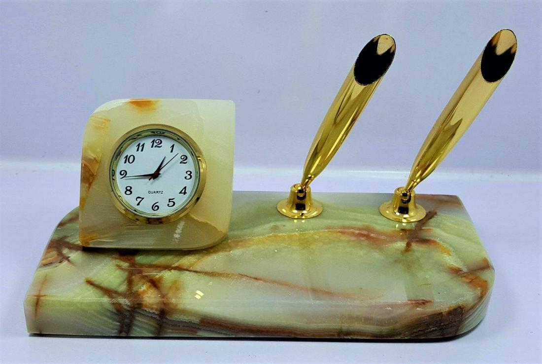 Best Quality Onix Table Clock - 623.5 Grams (1 of 5)