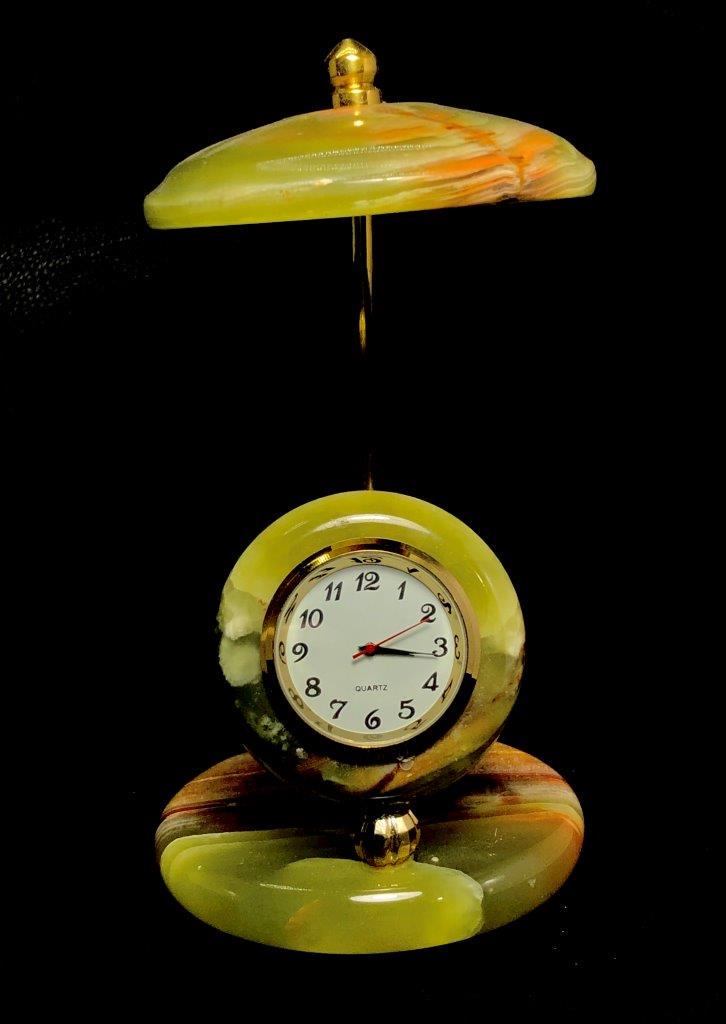 Table Clock Onyx - 318 Grams (1 of 3)