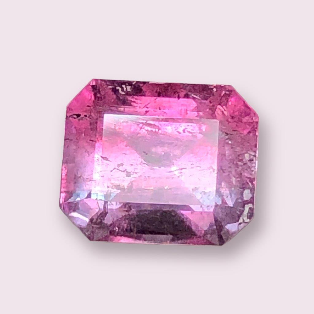 Bi-Color Natural Tourmamline - 3.15 Carats - 8X7X7 mm (1 of 4)