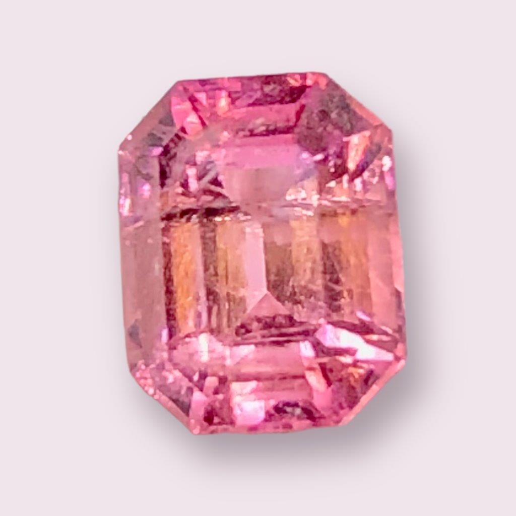 Peach Tourmaline - 0.80 Carats - 6X5X3 mm (1 of 3)