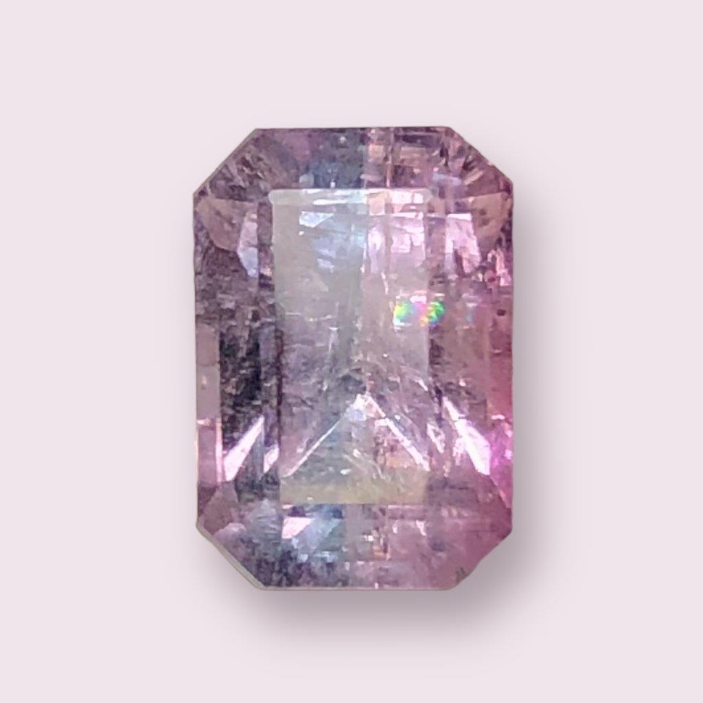 Amazing Natural Tourmaline - 2.30 Carats - 8X6X6 mm (1 of 3)