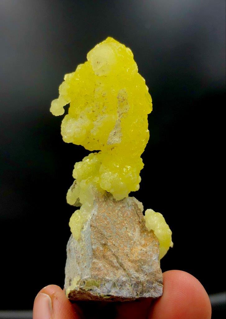 39.54 Grams Brucite With Mother Rock (1 of 4)