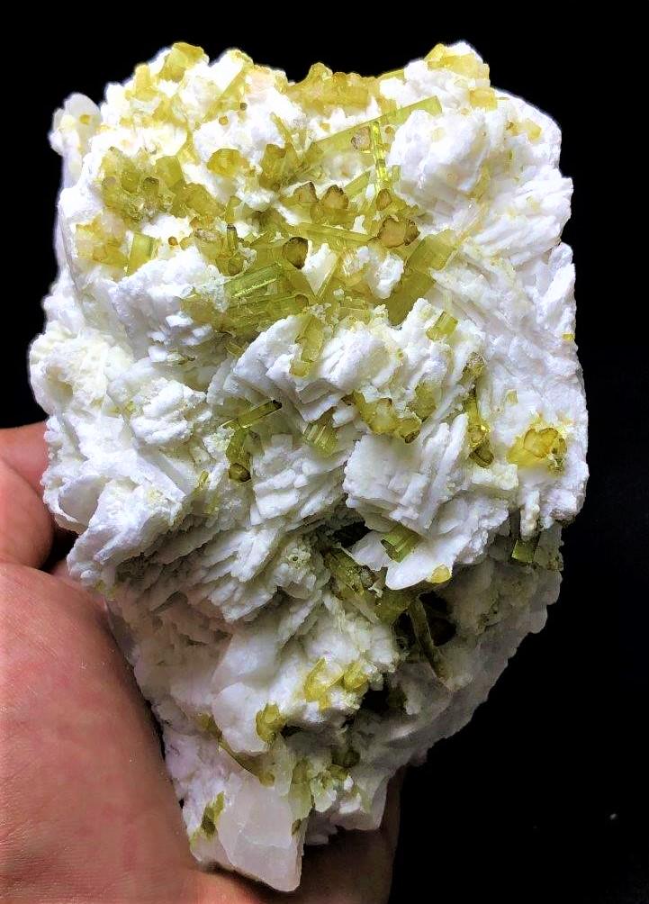 908 Grams Lovely Tourmaline Cluster On Matrix (1 of 6)