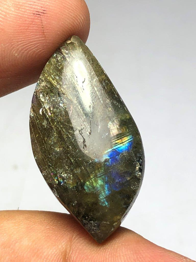 31.95 Carats Beautiful Fire Labradorite (1 of 4)