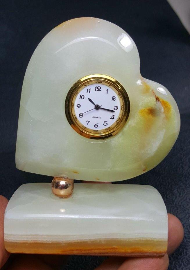 Onix Table Clock - 237.9 Grams (1 of 2)