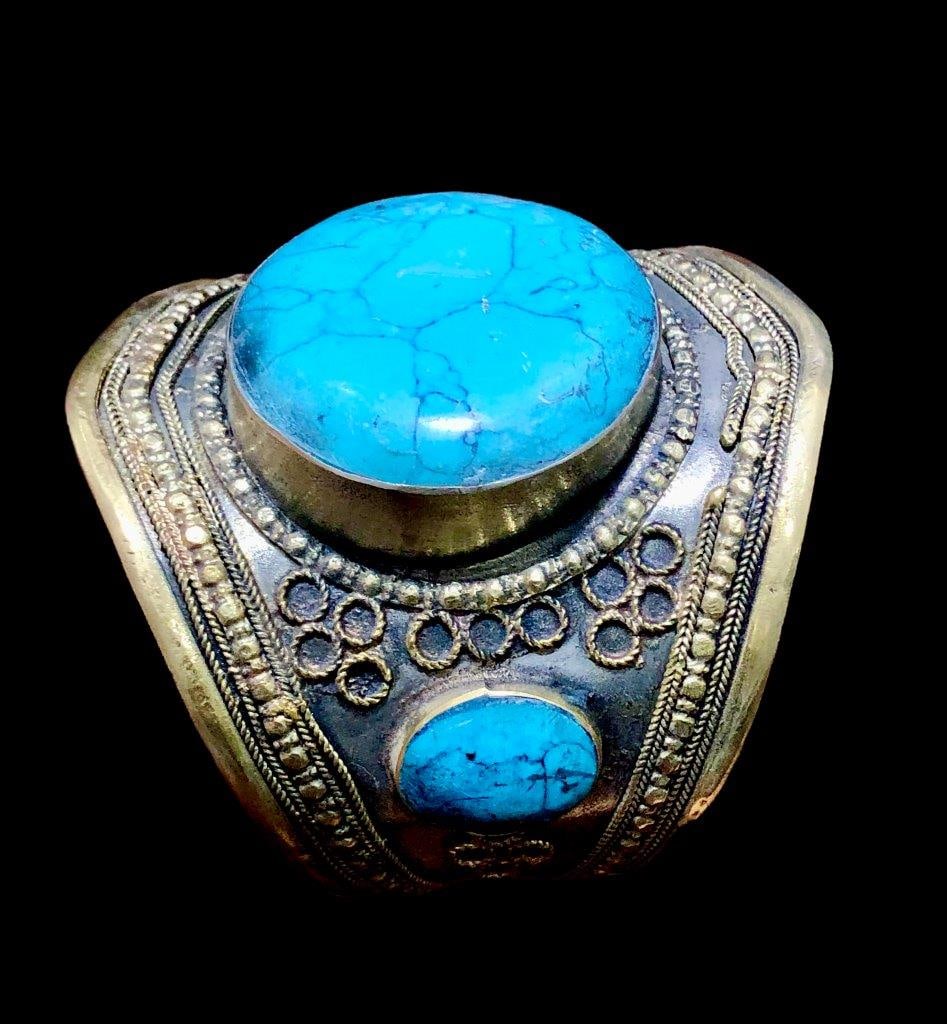 Vintage Chinese Torquoise Charm Bracelet: Vintage Chinese Torquoise Charm Bracelet Shipping: $25.00. Shipping rates are determined by Parcel weight and destination.