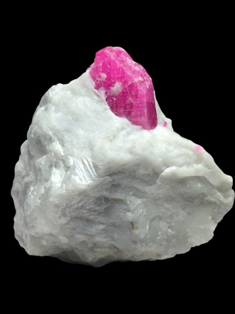 Perfect Ruby Crystal On Matrix - 40.23 Grams - 42X39X25 mm (1 of 5)