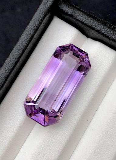 Casino & Gambling Collectibles