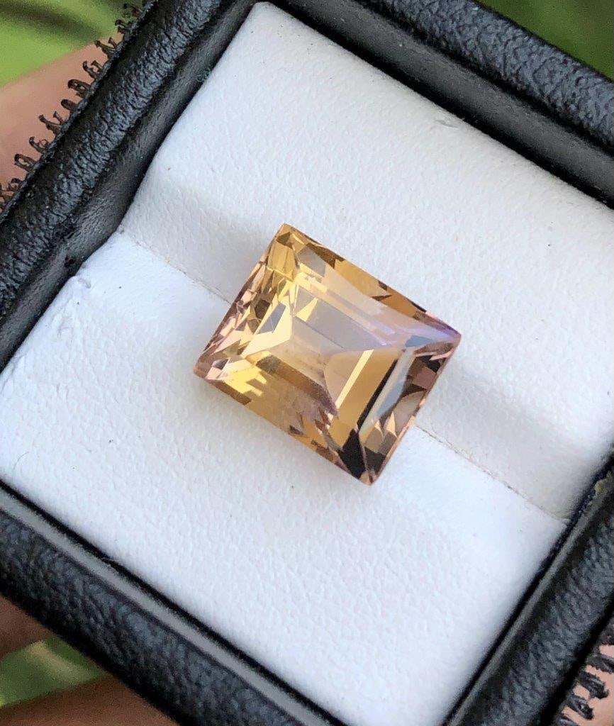 Bi-Color Ametrine - 7.40 Carats - 12X10X8 mm (1 of 4)